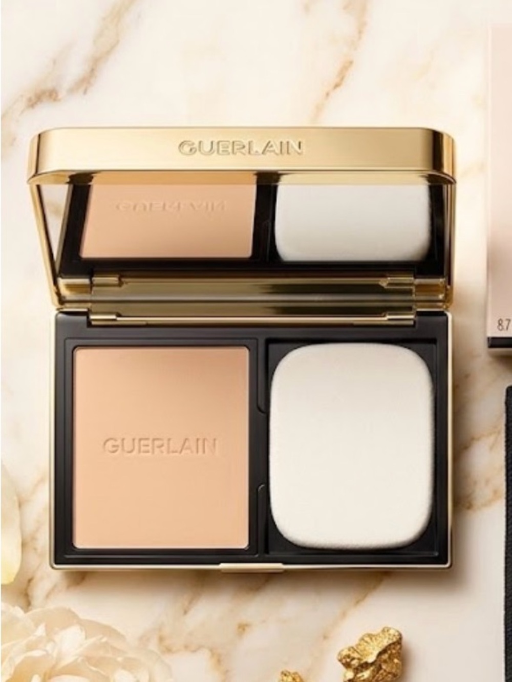 Guerlain Parure Gold Skin Control High Perfection Matte Powder Foundation 0N